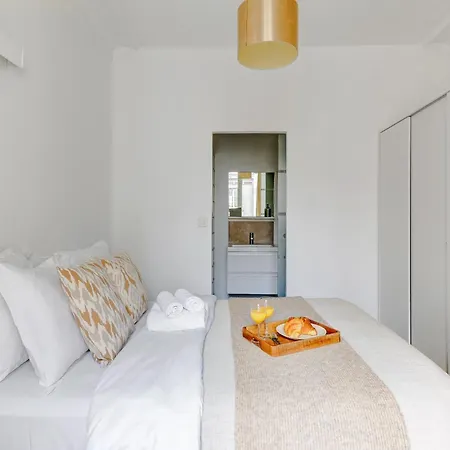 Bnbnova - Stylish 1br Steps From Le Marais & Montorgueil Appartamento *