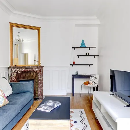 Apartment Bnbnova - Stylish 1br Steps From Le Marais & Montorgueil