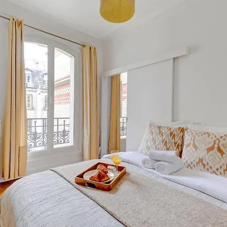 Bnbnova - Stylish 1br Steps From Le Marais & Montorgueil Apartment Paris