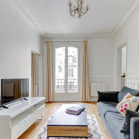 Apartment Bnbnova - Stylish 1br Steps From Le Marais & Montorgueil *