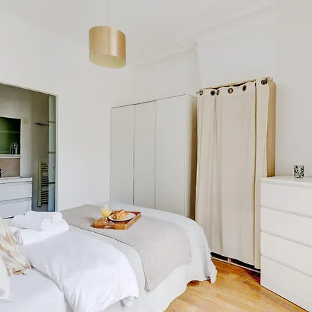 Bnbnova - Stylish 1br Steps From Le Marais & Montorgueil Apartment